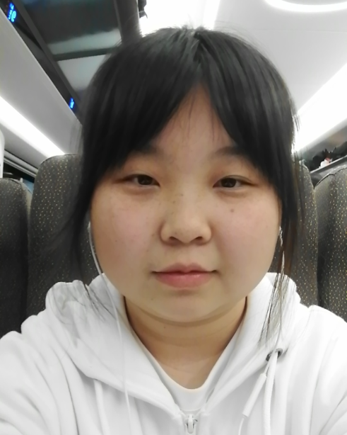小林是小小办事员