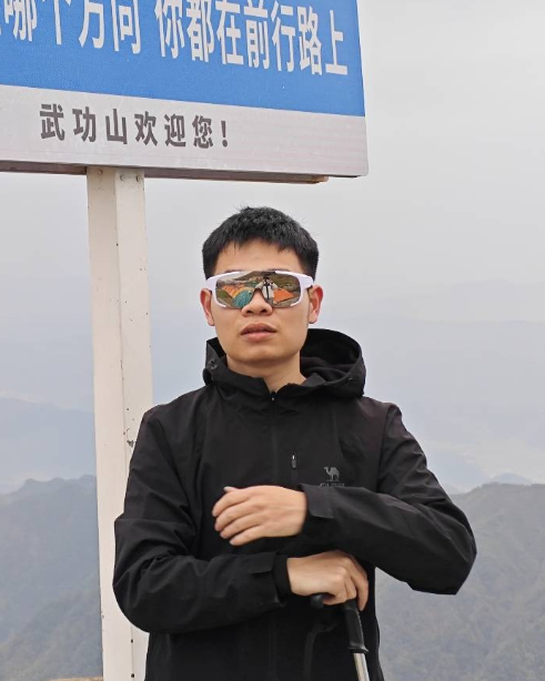 德财
